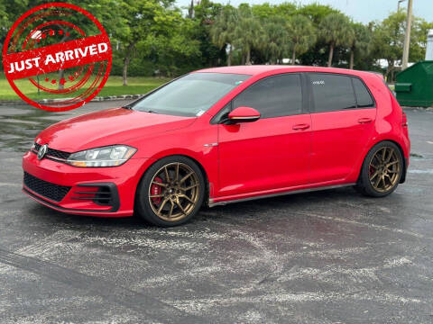 2020 Volkswagen Golf GTI S