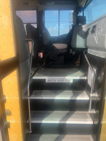 2010 International AmTran