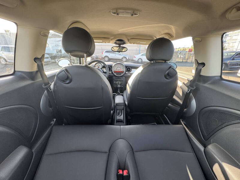 2012 MINI Cooper Hardtop