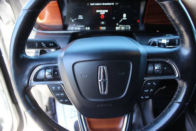 2019 Lincoln Navigator L Select