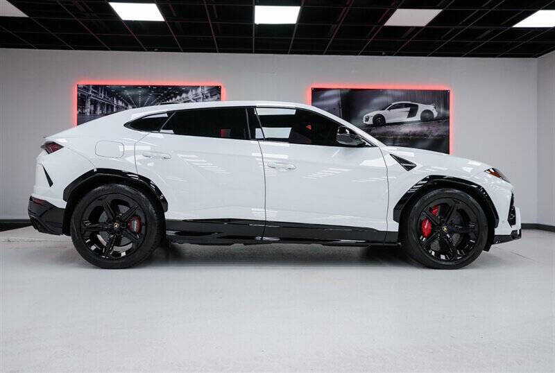 2021 Lamborghini Urus