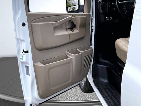 2021 Chevrolet Express 2500
