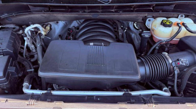 2022 GMC Yukon SLE