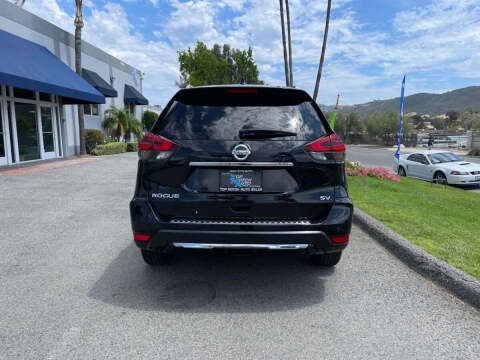 2020 Nissan Rogue SV