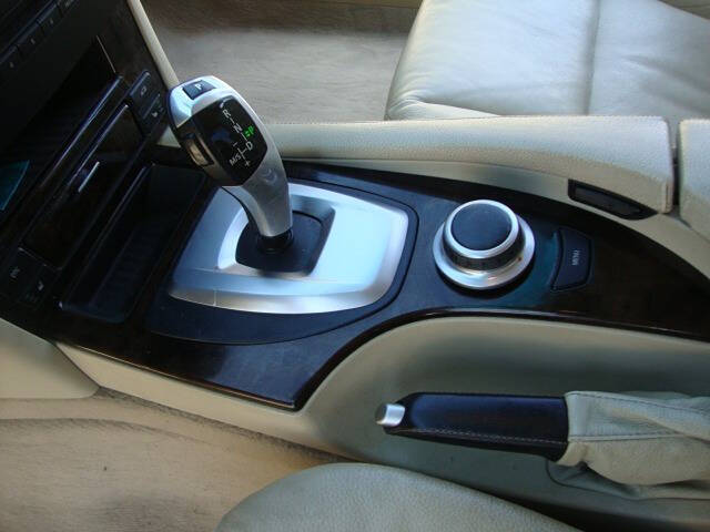 2008 BMW 5 Series 528i