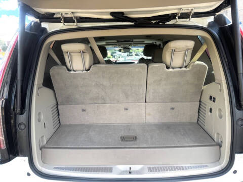 2015 Cadillac Escalade Luxury