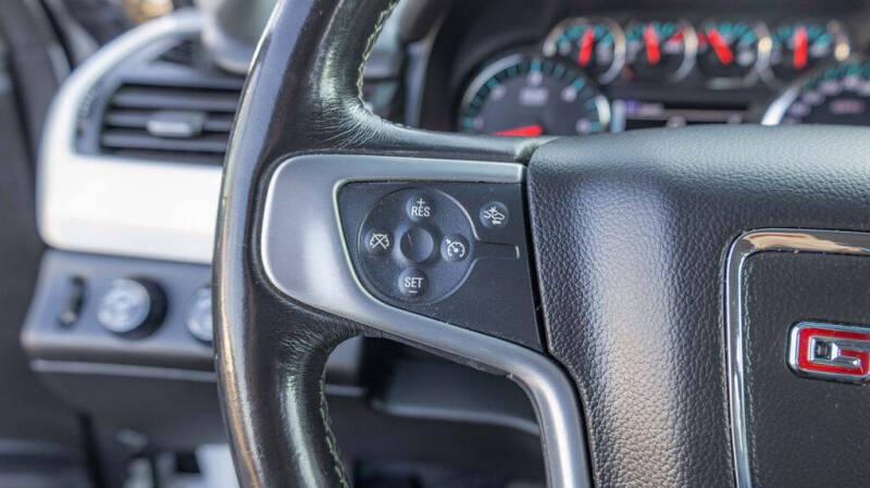 2018 GMC Yukon XL SLE