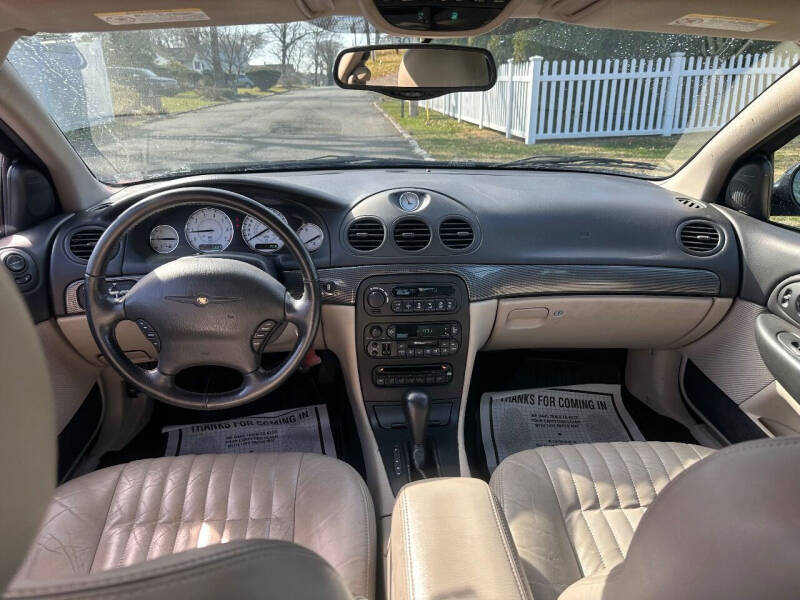 2003 Chrysler 300M