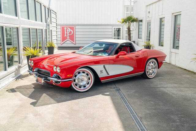 1962 Chevrolet Corvette 12