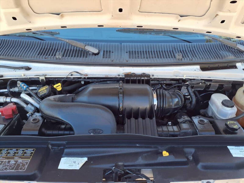 2010 Ford E-Series E-250