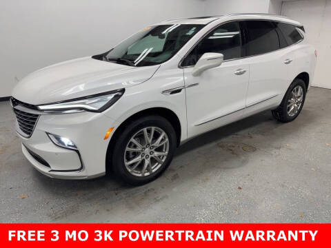 2022 Buick Enclave Essence