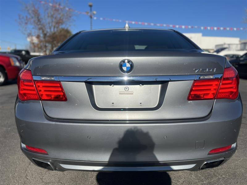 2009 BMW 7 Series 750i
