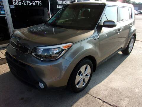 2015 Kia Soul for sale at World Wide Automotive in Sioux Falls SD