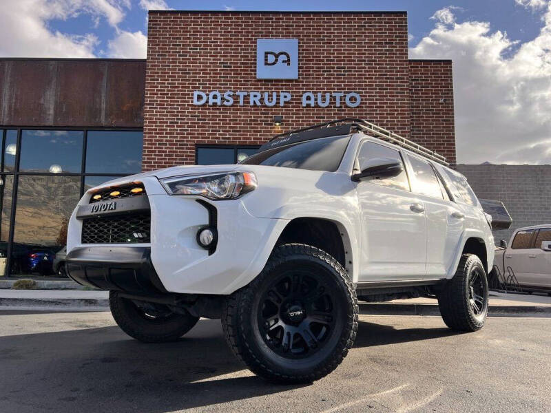 2019 Toyota 4Runner TRD Off-Road Premium's photo