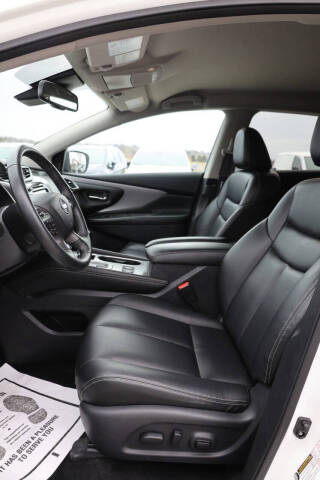 2022 Nissan Murano SV