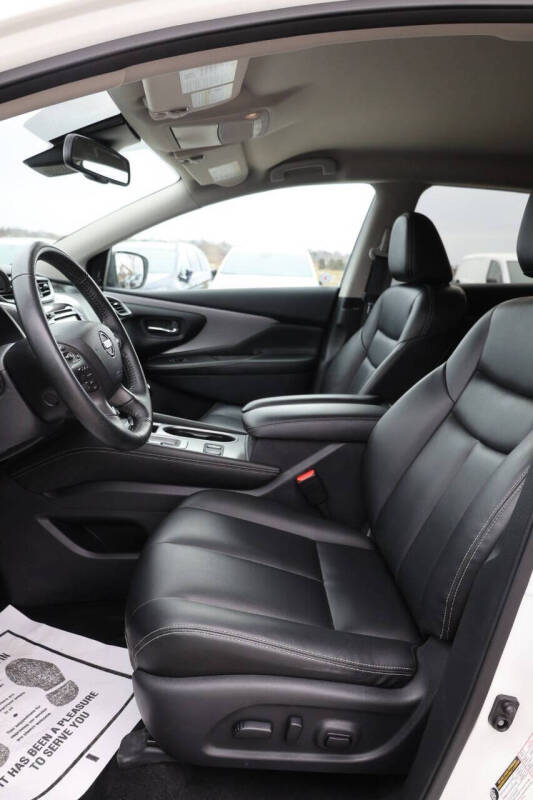 2022 Nissan Murano SV