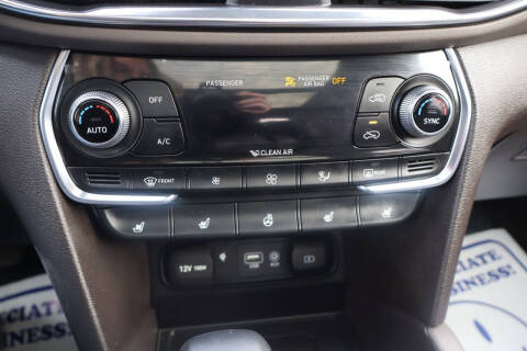 2020 Hyundai Santa Fe Limited 2.0T