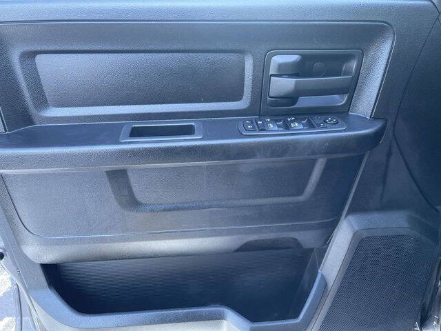 2022 RAM 1500 Classic Express