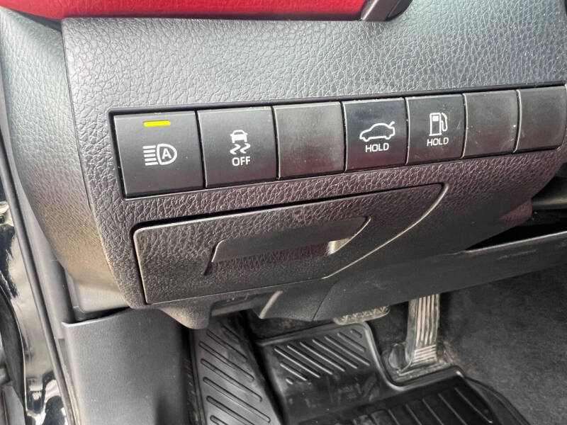 2019 Toyota Camry XSE V6