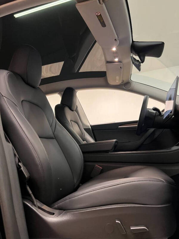 2023 Tesla Model Y Performance