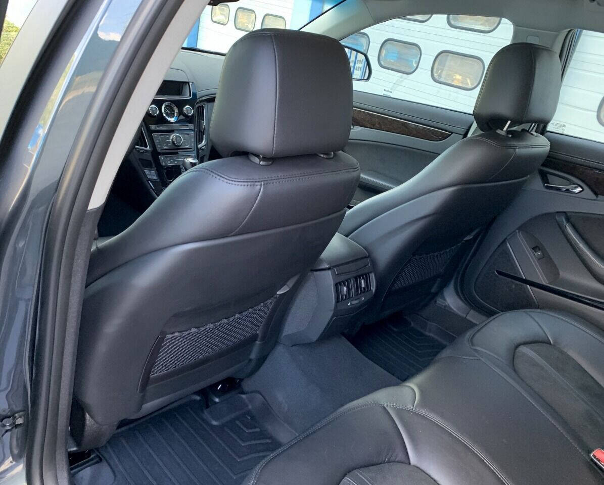 2011 Cadillac CTS-V 51