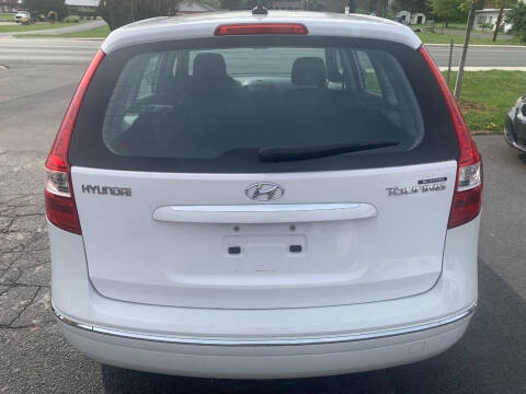 2010 Hyundai Elantra Touring GLS
