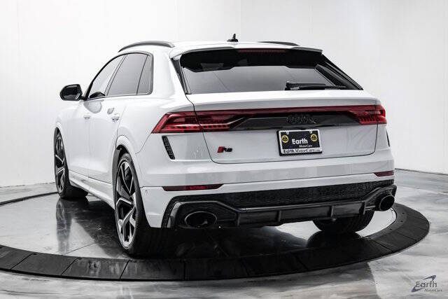 2023 Audi RS Q8 4.0T quattro