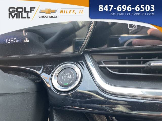 2025 Chevrolet Trax RS