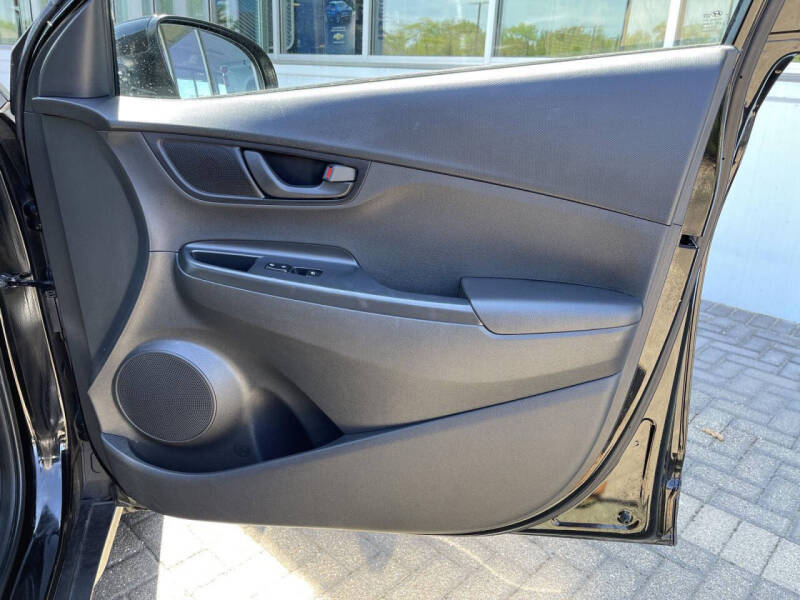 2020 Hyundai Kona SEL