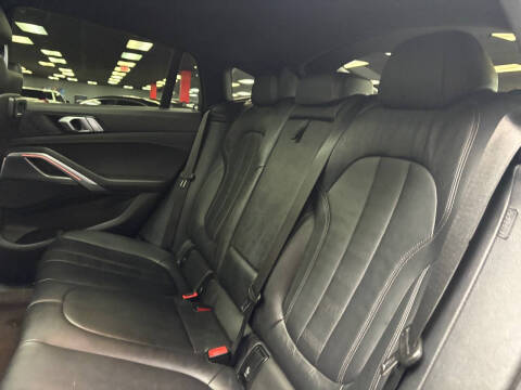 2021 BMW X6 sDrive40i