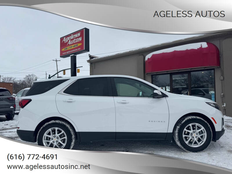 2022 Chevrolet Equinox for sale at Ageless Autos in Zeeland MI