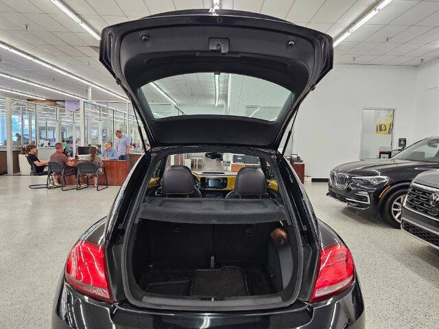 2016 Volkswagen Beetle 1.8T Dune