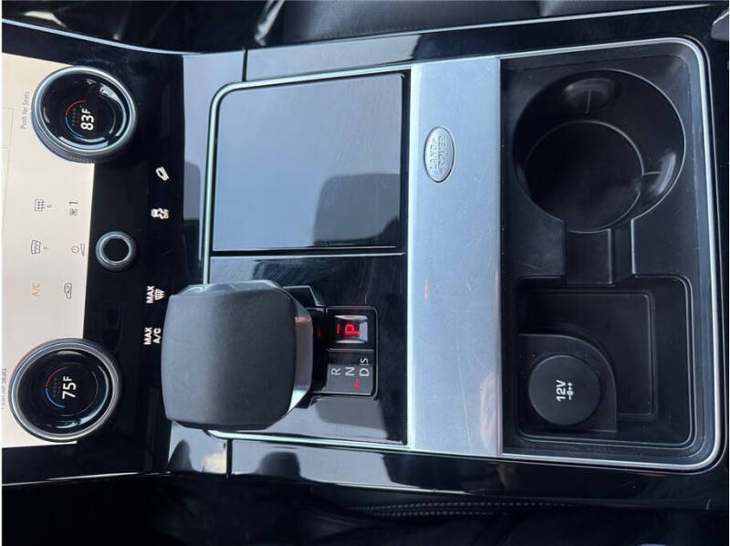 2021 Land Rover Range Rover Velar P400 R-Dynamic HSE