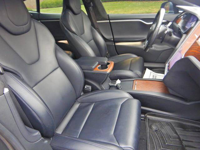 2017 Tesla Model S 90D