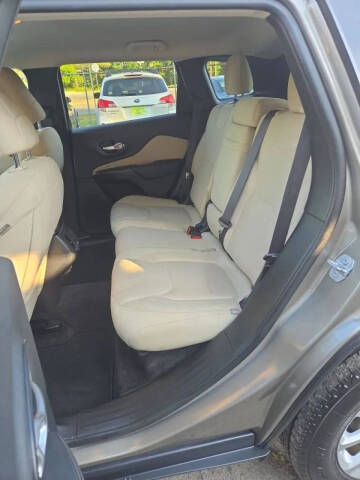 2016 Jeep Cherokee