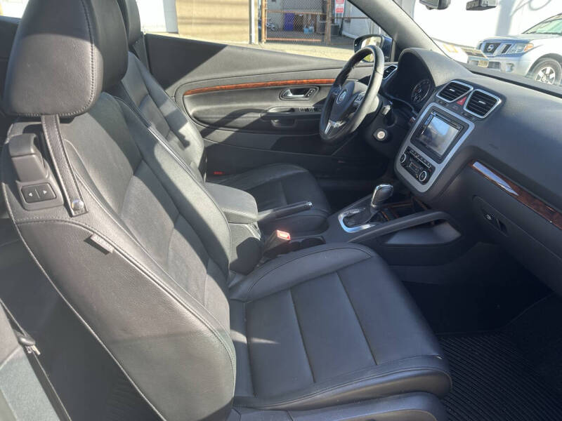 2012 Volkswagen Eos Executive SULEV