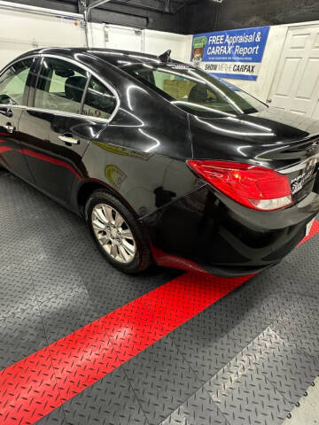 2012 Buick Regal Premium 1