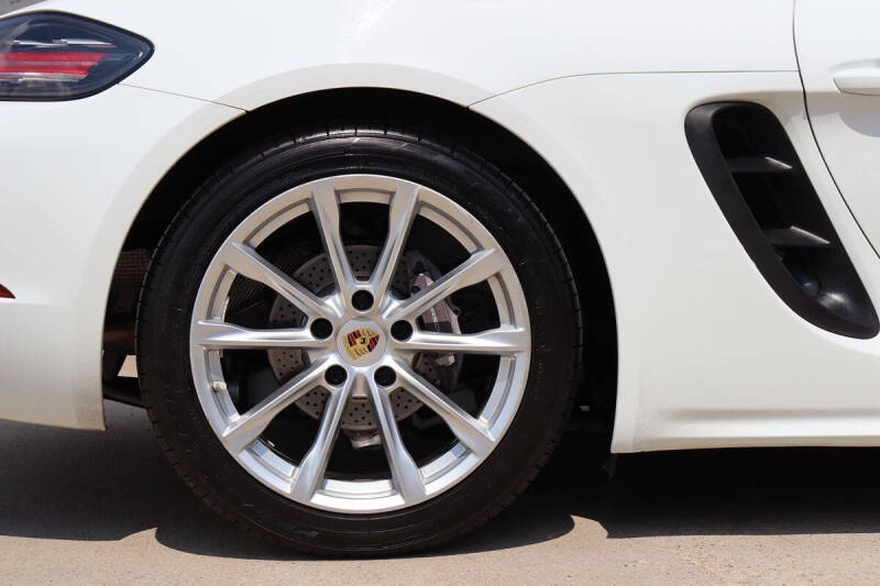 2019 Porsche 718 Cayman