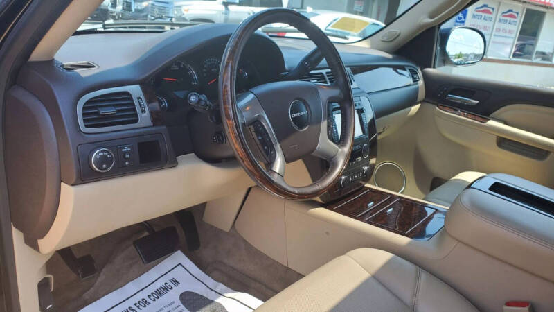 2013 GMC Yukon Denali