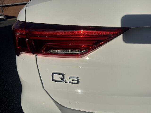 2025 Audi Q3 quattro S line Premium 45 TFSI