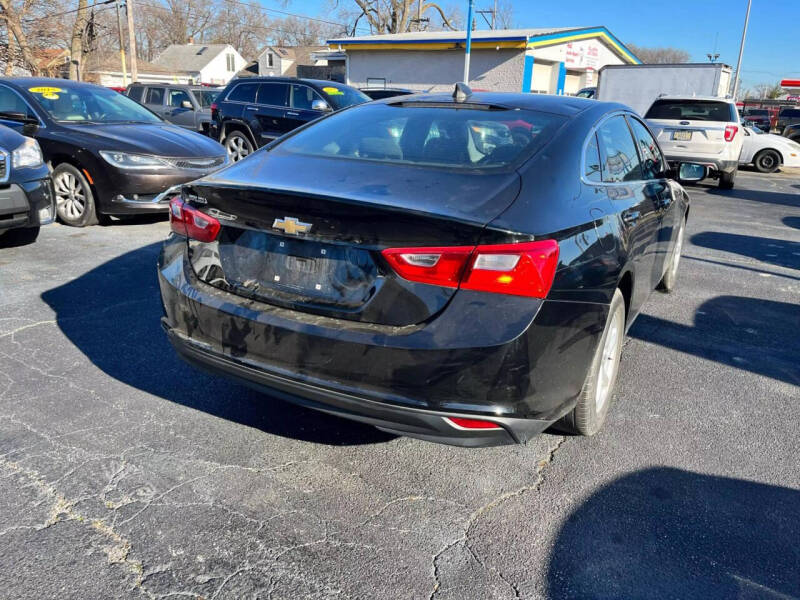 2017 Chevrolet Malibu LS