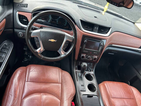 2016 Chevrolet Traverse LT