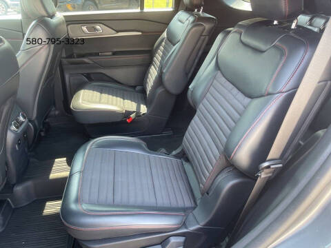 2025 Ford Explorer ST-Line