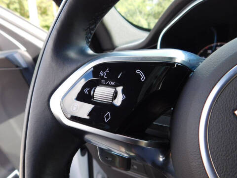 2025 Jaguar F-PACE P250 R-Dynamic S