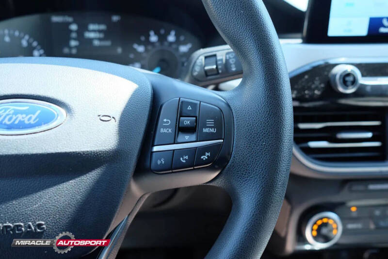 2021 Ford Escape SE