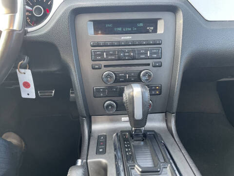 2012 Ford Mustang V6 Premium