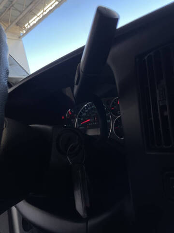 2023 Chevrolet Express LS 3500