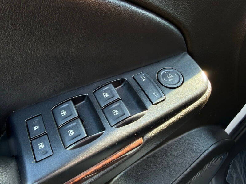 2017 GMC Yukon SLE