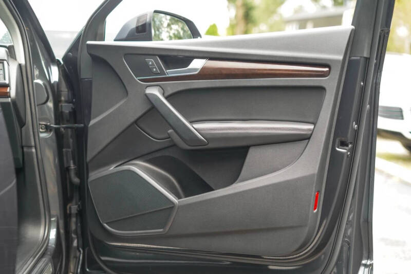 2019 Audi Q5 quattro Premium Plus 45 TFSI