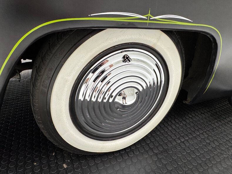 1950 Ford Deluxe